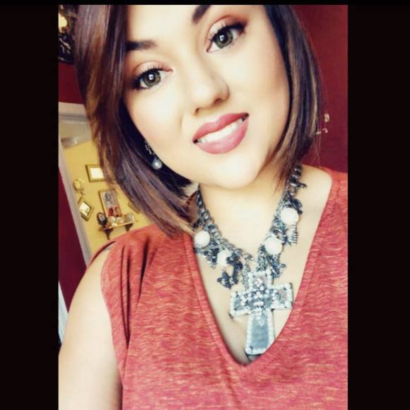 Meet your Posher, Marie - Picture 1 of 1